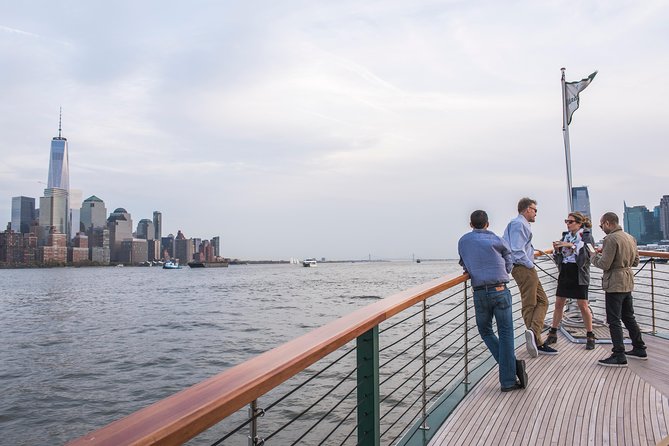 Statue of Liberty and New York City Skyline Sightseeing Cruise - Testimonials