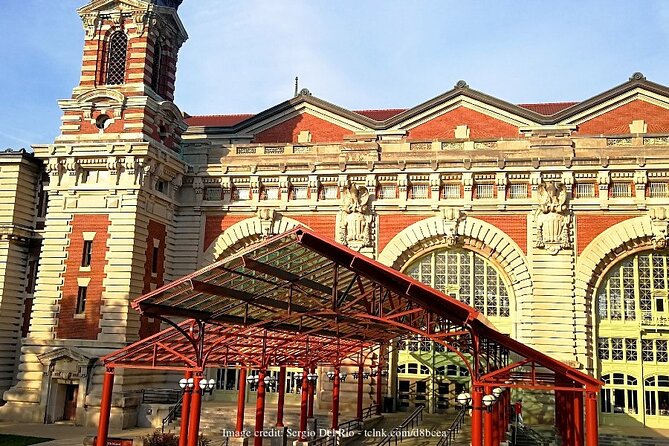 Statue of Liberty & Ellis Island: Private Half-Day Guided Tour - Frequently Asked Questions