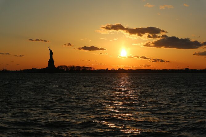 Statue of Liberty Express Bus From Times Square With Ferry Ticket - Tour Experience and Highlights