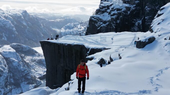 Stavanger: Evening Run to Pulpit Rock - Lets Run! - Participant Suitability
