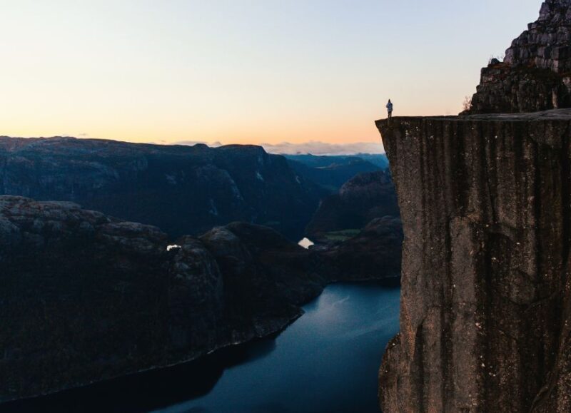 Stavanger: Guided Sunrise Hike to Pulpit Rock - Itinerary Highlights