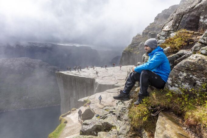 Stavanger: Preikestolen Classic Hike and Side Trail - Trail Conditions and Hiking Tips