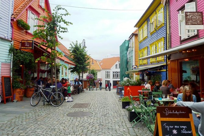 Stavanger Private Transfer From Stavanger (Svg) Airport to City Centre - Booking and Availability