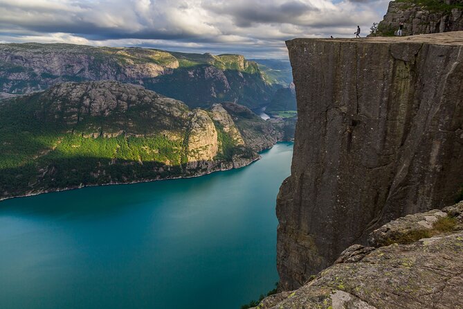 Stavanger Pulpit Rock Guided Private Hike With Hotel Pickup - Quick Points