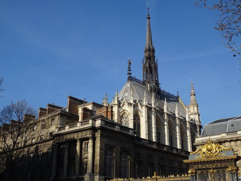 Ste Chapelle & Conciergerie Private Guided Tour With Tickets - Exploring the Conciergerie