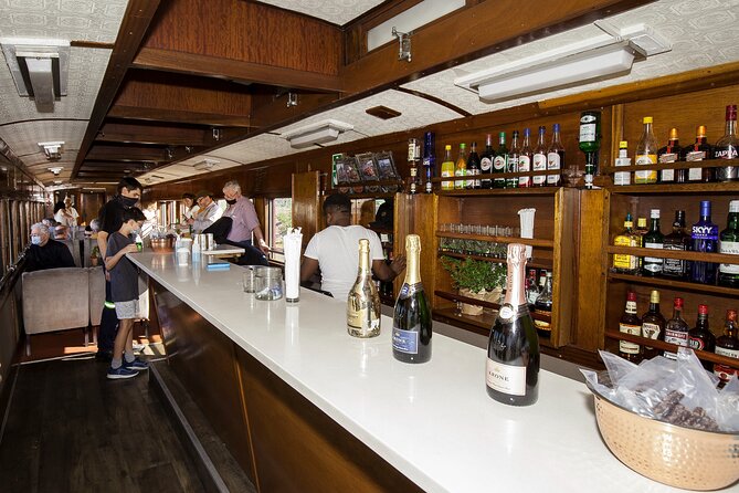 Steam Train to Elgin Railway Market - Reviews and Recognition