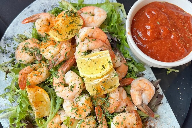 Steamboat Natchez VIP Jazz Dinner Cruise With Private Tour and Open Bar Option - Accessibility and Logistics