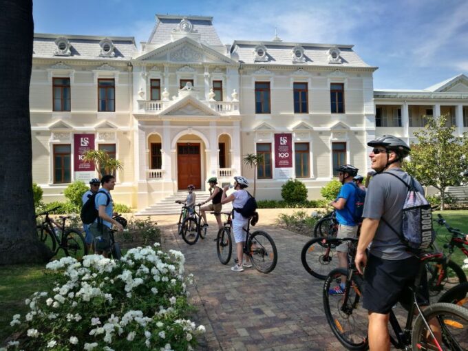 Stellenbosch: Historical Bike Tour & Wine Tasting - Admire Cape Dutch Architecture