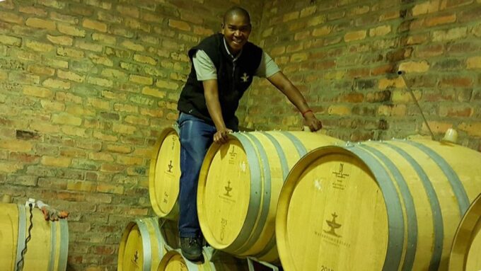 Stellenbosch Valley: Private Tour With Winemaker - Suitability and Accessibility