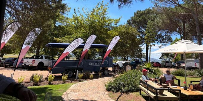 Stellenbosch Wine Tractor: Hop on Hop off Wine Tasting Tour - Wine Tastings and Sampling