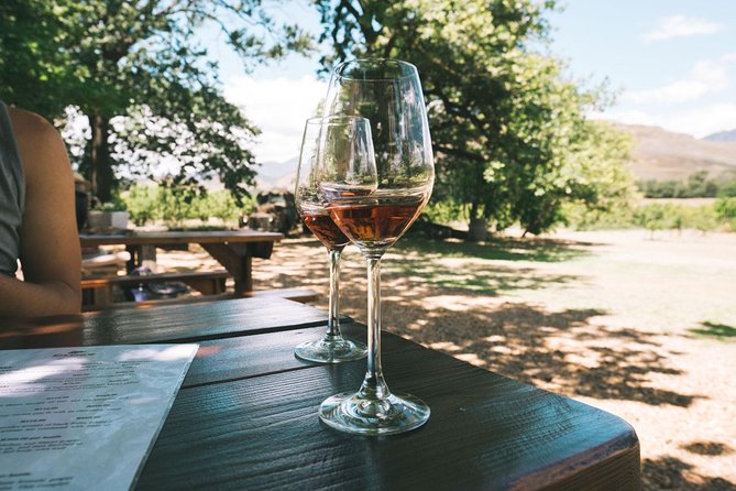 Stellenbosch Winelands Connoisseur Day Tour With Private Transfer - Customer Reviews