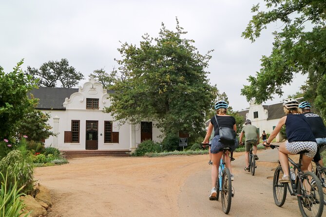 Stellenbosch Winelands Luxury EBike Tour © - Age and Group Requirements