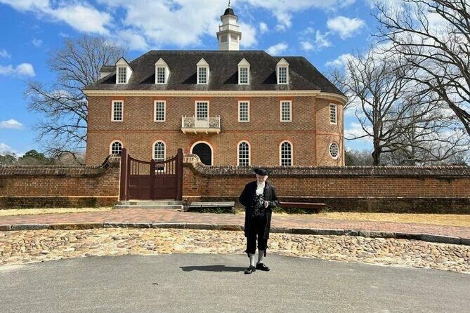 Step in Time Inside Historic Buildings of Colonial Williamsburg - An Overview of the Colonial Williamsburg Experience