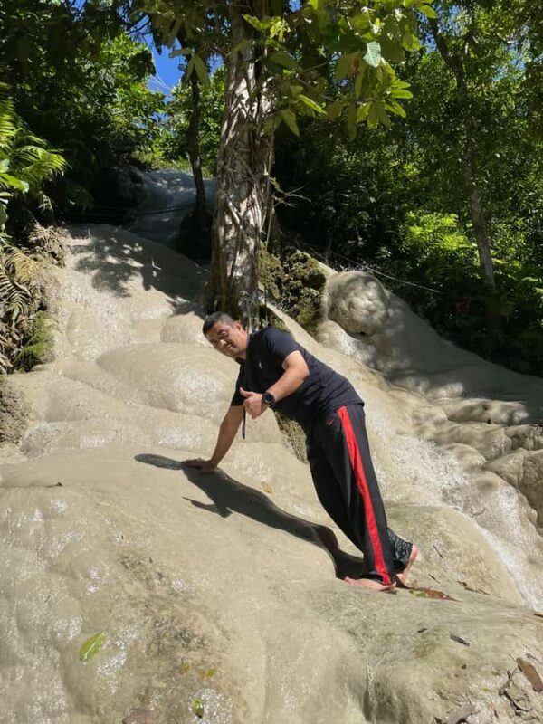 Sticky Waterfall Half-day with Private Car - Food & Local Flavors