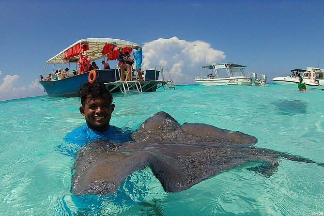Stingray City and Barrier Reef Snorkel - Booking Recommendation