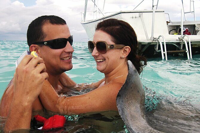 Stingray Sandbar, Snorkeling, and Starfish Point - The Guides & Customer Service