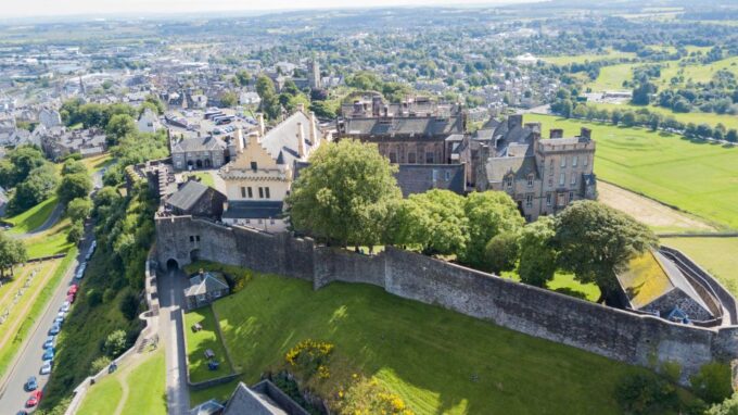 Stirling Castle: Skip-the-Line Guided Tour in Spanish - Frequently Asked Questions
