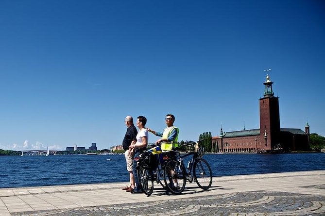 Stockholm at a Glance Bike Tour - Group Size