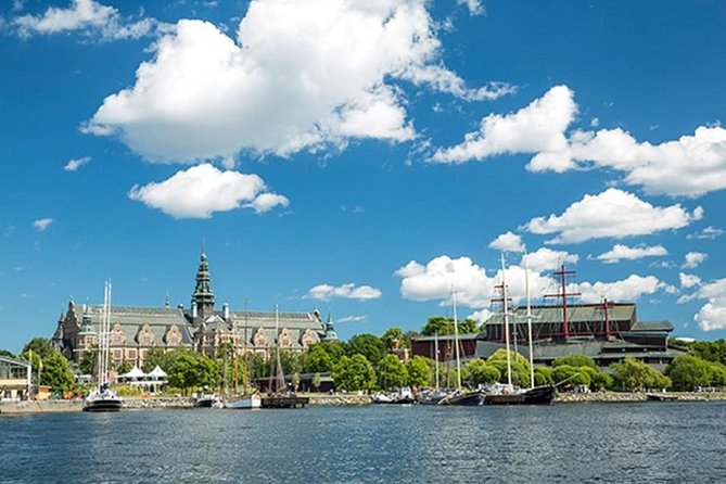 Stockholm Bridges Sightseeing Cruise - Travel Tips