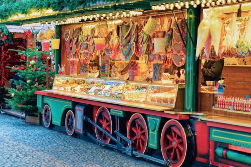 Stockholm: Christmas Market Magic With a Local - Highlights of the Experience