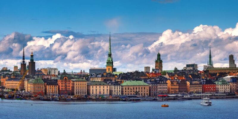 Stockholm: Christmas Market Magic With a Local - Exploring Stockholms Festive Markets