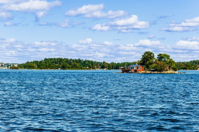 Stockholm: City Archipelago Sightseeing Cruise With Guide - Experience Highlights