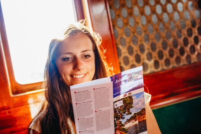 Stockholm: City Archipelago Sightseeing Cruise With Guide - Meeting Point and Language