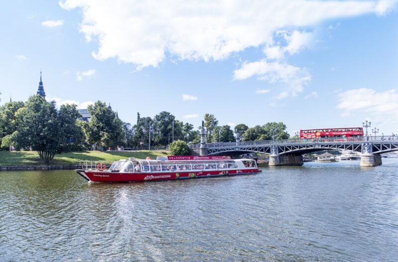 Stockholm: City Center Cruise With Audio Guide - Good To Know