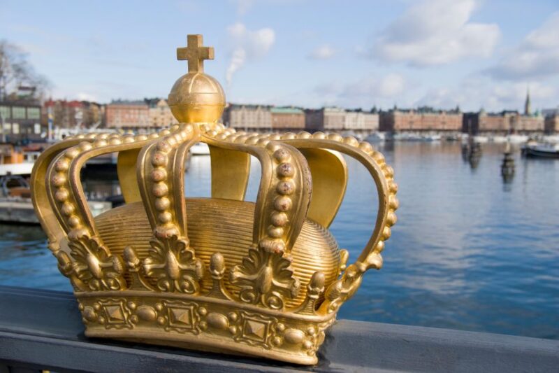 Stockholm: First Discovery Walk and Reading Walking Tour - Itinerary and Key Locations