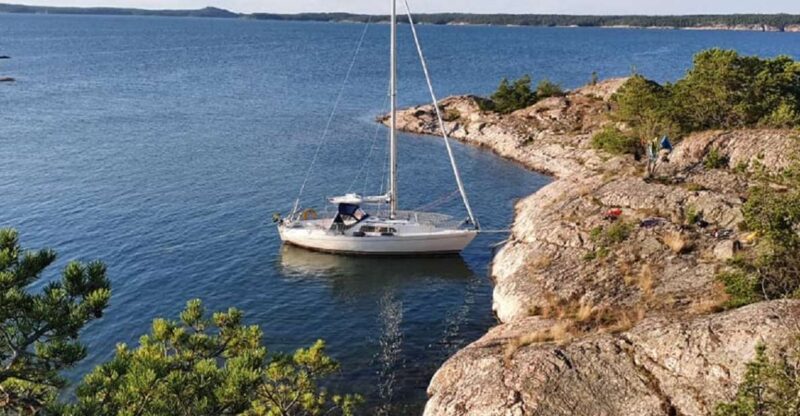Stockholm: Full Day Archipelago Sailing Tour With Lunch - Included Amenities