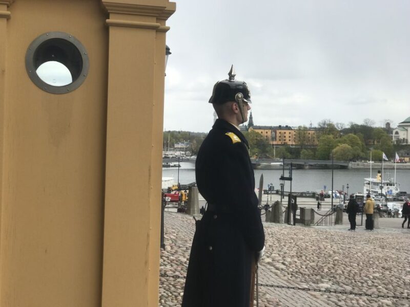Stockholm: Full-Day Guided Sightseeing Tour With Lunch - Good To Know
