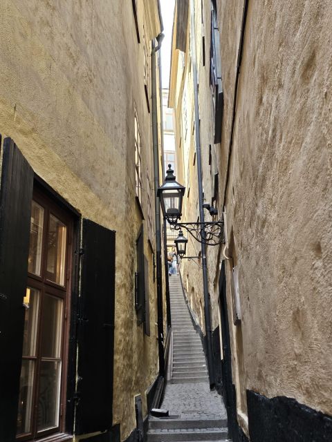 Stockholm: Gamla Stan Secrets and Old Town Walking Tour - Customer Reviews