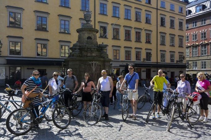 Stockholm: Guided Bike Tour - E-bike Availability