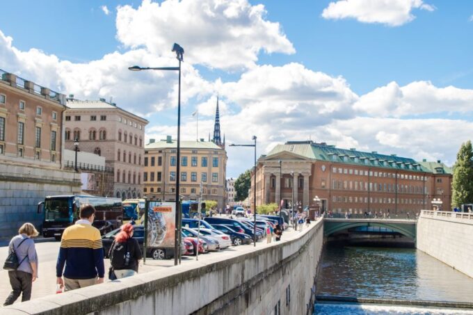 Stockholm: Hop-On Hop-Off Bus & Boat Option - Convenient Transportation Options