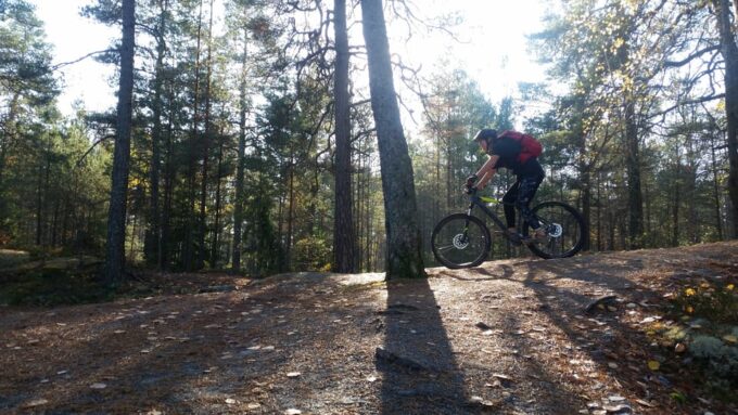 Stockholm: Mountain Biking Adventure for Experienced Riders - Experience Highlights