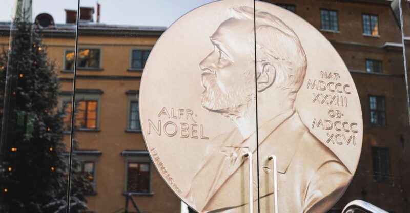 Stockholm: Nobel Prize Museum and Exhibition Entry Ticket - Guided Tours and Languages