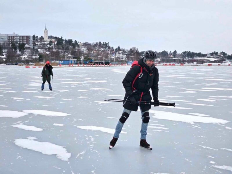 Stockholm: Nordic Ice Skating for Beginners on a Frozen Lake - Inclusions