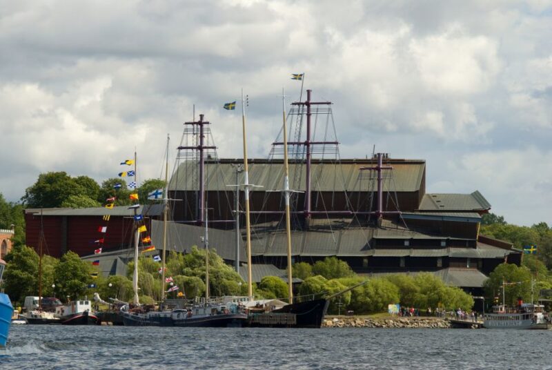 Stockholm: Old Town, Djurgården Island & Vasa Museum - Customer Reviews and Feedback