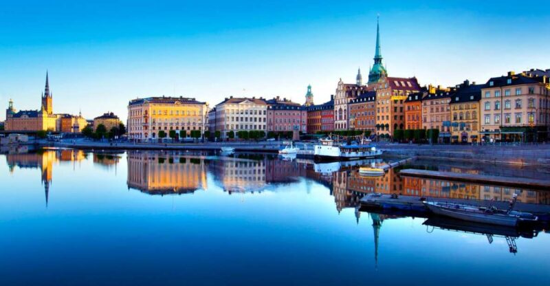 Stockholm: Old Town Guided Historical Walking Tour - Getting There