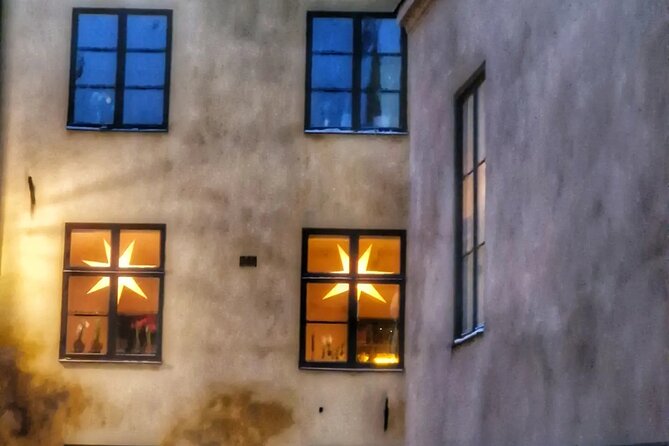 Stockholm Old Town Magic Christmas Walk - Immerse in Christmas Spirit
