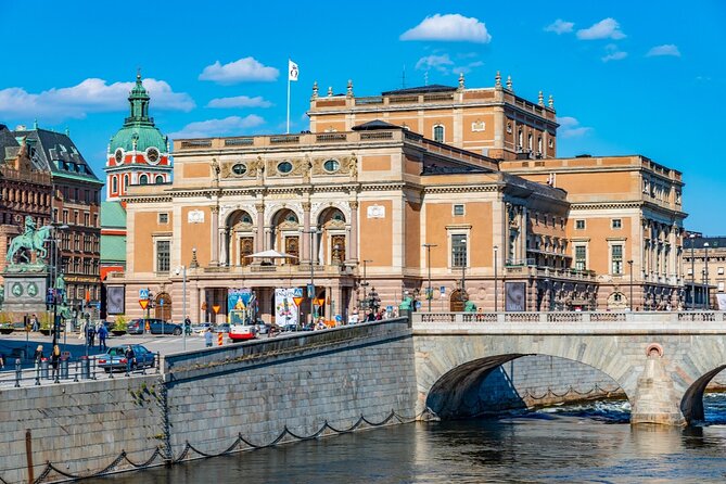 Stockholm Old Town Troll Hunt Quest Experience - Meeting and End Points