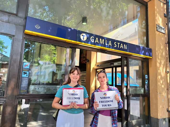 Stockholm: Old Town Walking Tour - Exploring Gamla Stans History