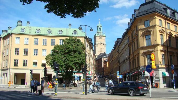 Stockholm: Old Town Walking Tour and the Vasa Museum - Accessibility Information