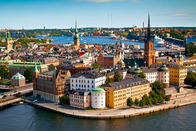 Stockholm: Private Sightseeing Tour and Food Tasting With Local - Private Tour Format