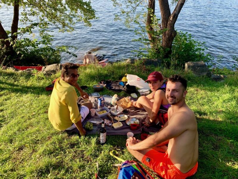 Stockholm: Sunset Kayak Tour in the City + Swedish Fika - Traditional Swedish Fika