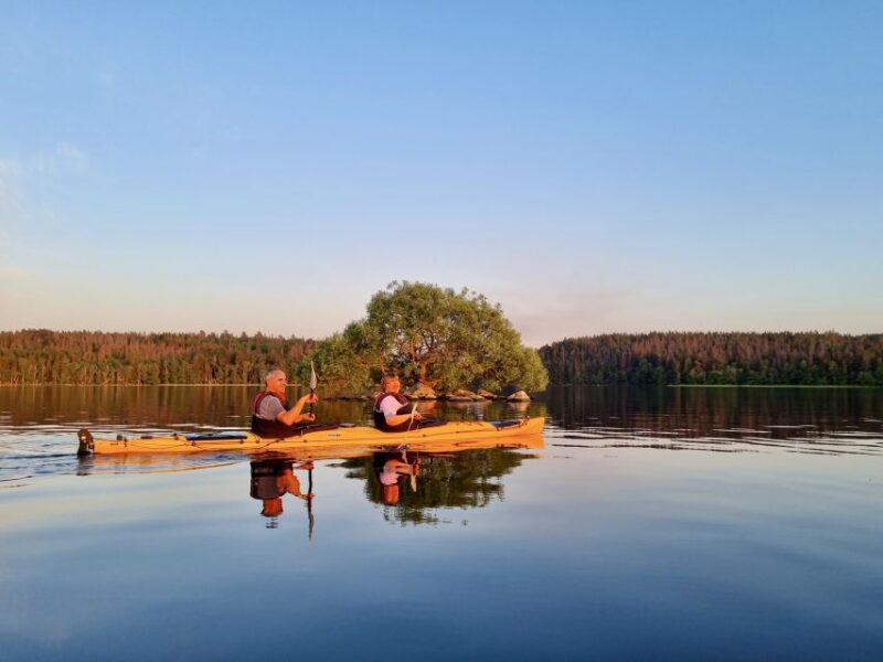 Stockholm: Sunset Kayak Tour on Lake Mälaren With Tea & Cake - Good To Know
