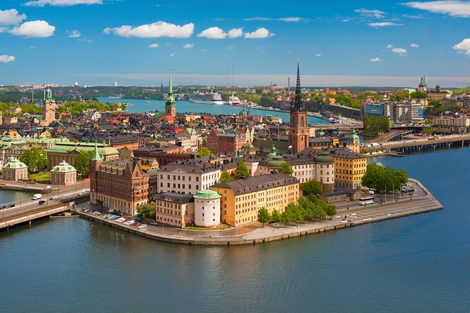 Stockholm Syndrome Private Walking Tour - Tour Duration and Itinerary