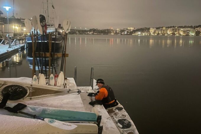 Stockholm: Winter Kayaking Tour With Optional Sauna Time - Frequently Asked Questions