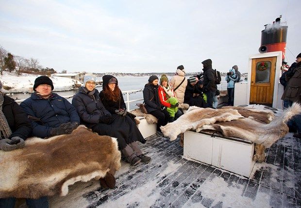 Stockholm Winter Tour by Boat - Good To Know
