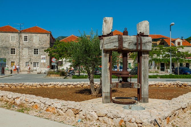 Ston Oyster Tasting Tour From Dubrovnik - Booking and Cancellation Policy